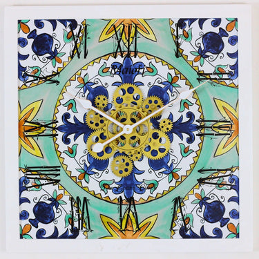 WALL CLOCK 24 INCH SQUARE MAIORI