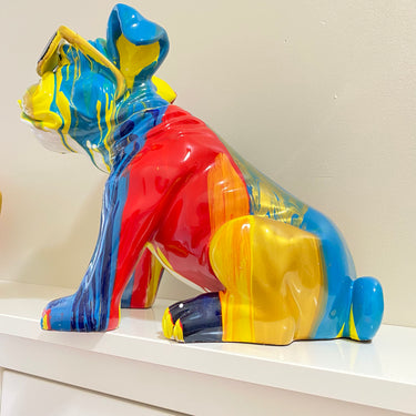 SCULPTURE EN RÉSINE CHIEN AVEC LUNETTES DE SOLEIL